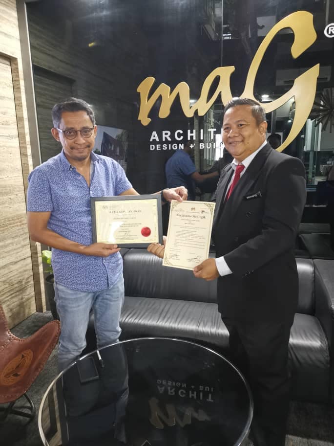 127149335_10159239874731908_3855367012022182202_n