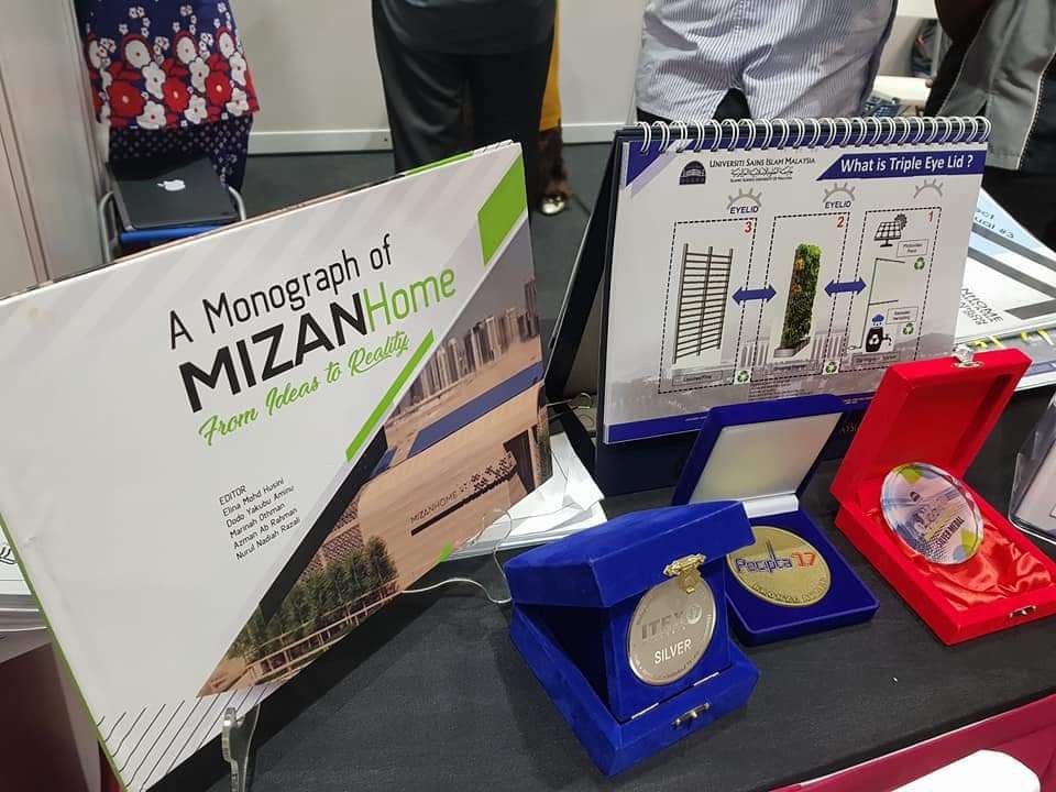 photo6215446976376450697