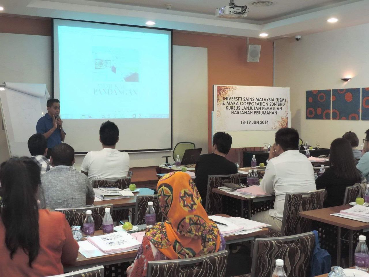 photo6215446976376450783